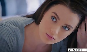 Vixen lana rhoades has sexual connection with reference to her chief honcho